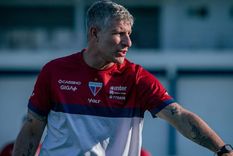 Martín Palermo se despidió de los hinchas de Fortaleza tras ser despedido. Martín Palermo se despidió de los hinchas de Fortaleza tras ser despedido.