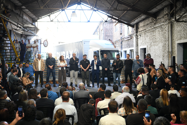 Axel Kicillof junto a Juan Grabois en Avellaneda.&nbsp;