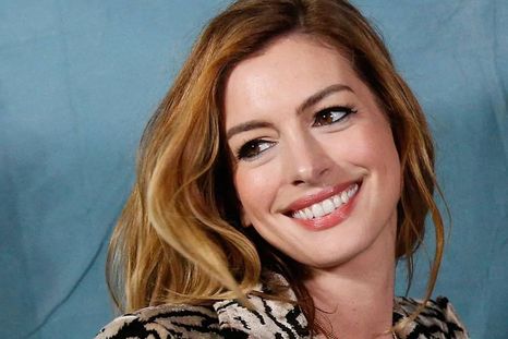 Anne Hathaway tuvo un accidente en las audiciones que le sumó puntos para ganar el protagónico de un papel clave en su carrera (foto: Gtres)