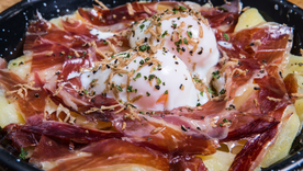 Huevos rotos con jamón: receta fácil en 20 minutos Foto: Shutterstock