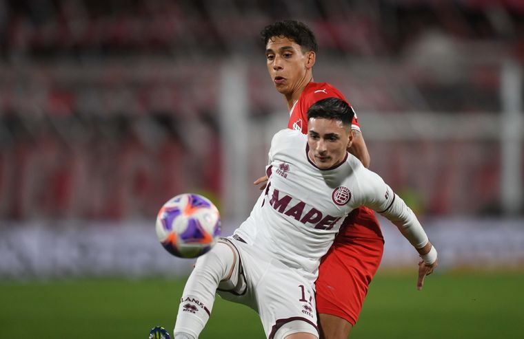Independiente y Lanús empataron 1-1 en Avellaneda Foto: Télam