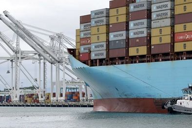 MDZol | aranceles exportaciones comercio inernacional puerto container EFE