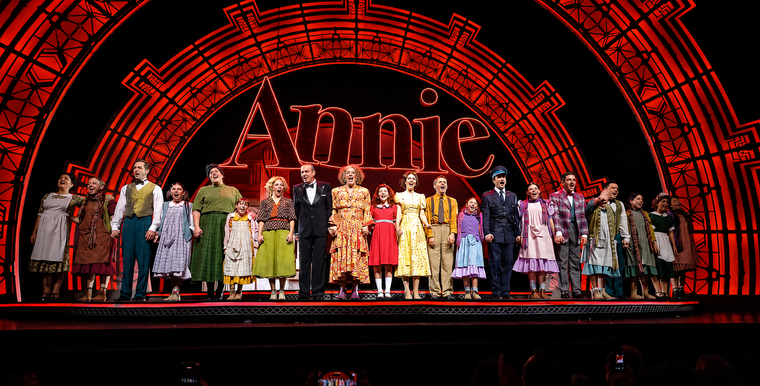 Annie, la comedia musical más emotiva de calle Corrientes.