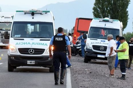 Los accidentes viales dejan por año miles de muertos en la Argentina Los accidentes viales dejan por año miles de muertos en la Argentina