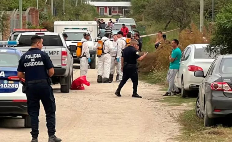 La acusada fue imputada por el delito de homicidio agravado por el vínculo reiterado en dos hechos y quedó detenida Foto: NA