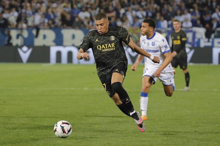 Mbappé, clave en otro triunfo del PSG Foto: EFE