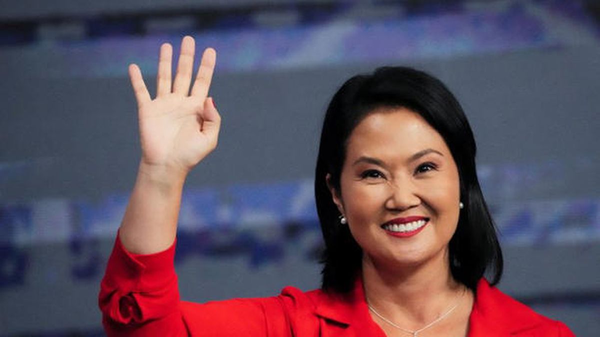 Perú votó con caos y demoras: Keiko Fujimori lidera la votación pero se encamina a un balotaje