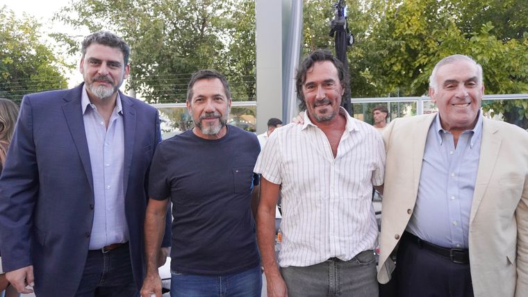 Martín Kerchner, Carlos Arroyo y Carlos de Casas. Martín Kerchner, Carlos Arroyo y Carlos de Casas.