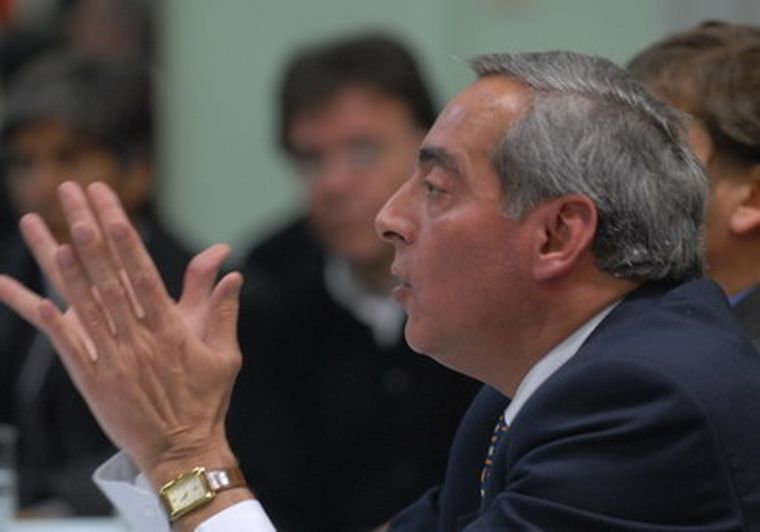 El intendente de Capital Víctor Fayad tiene en sus manos una polémica decisión. Foto: Ivana González/MDZ