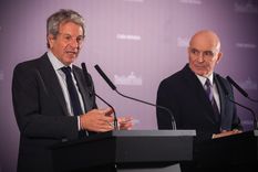 El Gobierno presentó el proyecto para blindar el uso de dólares no declarados