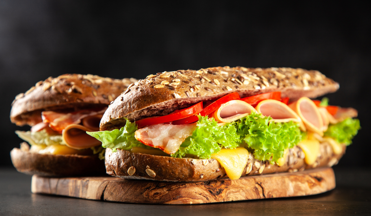 En los últimos años, Google Maps se convirtió en una referencia central para definir cuáles son los locales gastronómicos mejor valorados, especialmente en rubros populares como las sangucherías.