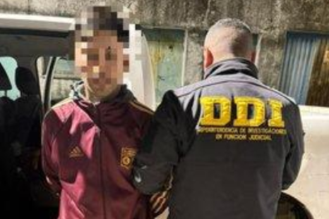 El hombre es el sexto detenido por el triple crimen. El hombre es el sexto detenido por el triple crimen.
