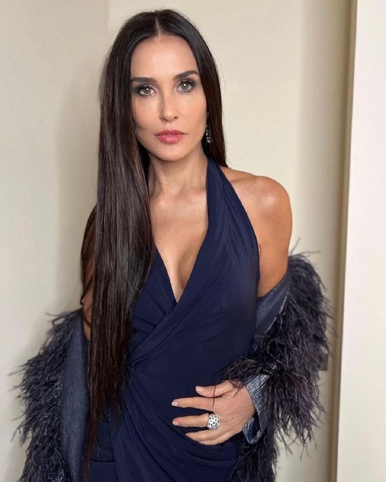 Demi Moore volvió al flequillo y recordó a Striptease.