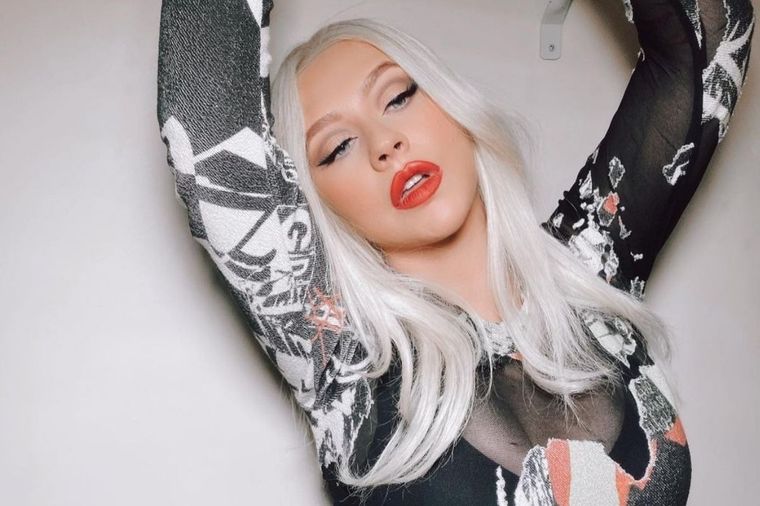 Christina Aguilera, Instagram