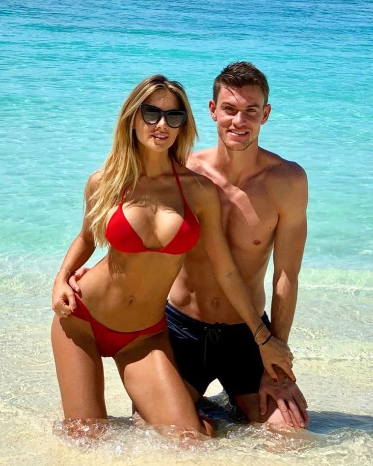 Daniele Rugani y Michela Persico.