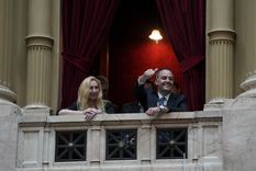 La secretaria General de la Presidencia, Karina Milei, y el secretario de Comunicación y Medios, Manuel Adorni, sumaron funciones en el organigrama del Gobierno. Foto: Prensa Diputados