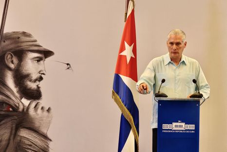 El presidente de Cuba Miguel Díaz-Canel reiteró que los problemas de la isla se debían al bloqueo estadounidense. El presidente de Cuba Miguel Díaz-Canel reiteró que los problemas de la isla se debían al bloqueo estadounidense.