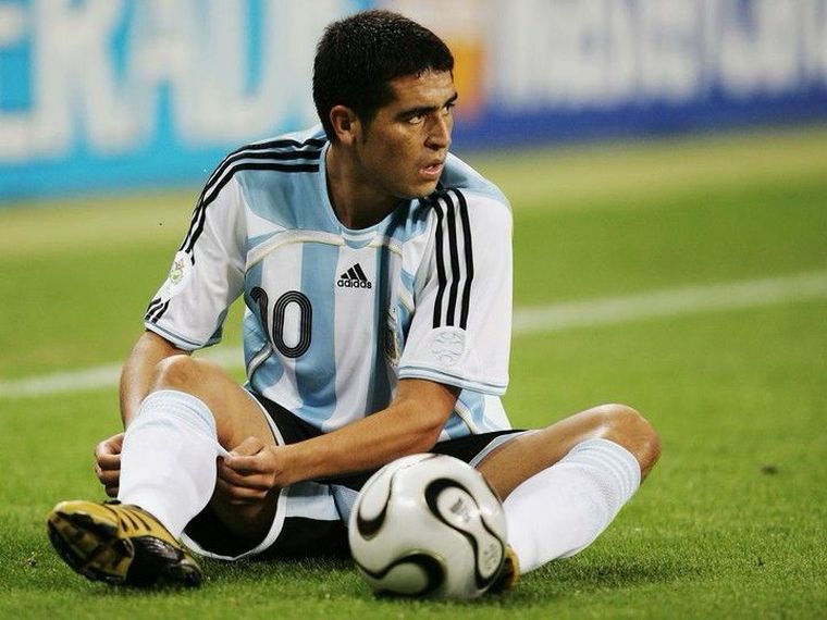 Riquelme fue elogiado por un futbolista de élite mundial.