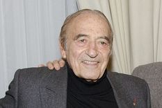 honoris causa de la uncuyo para el pianista miguel angel estrella