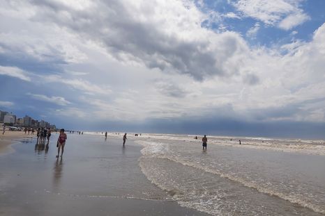San Bernardo es una de las ciudades del partido de la Costa más elegidas por los argentinos. San Bernardo es una de las ciudades del partido de la Costa más elegidas por los argentinos.