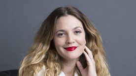 Foto: https://www.vanitatis.elconfidencial.com/celebrities/2021-02-25/drew-barrymore-adicciones-infancia-padres_2968220/