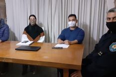 La intendente de Santa Rosa, Flor Destéfanis, confirmó el primer caso en su departamento a través de una coferencia