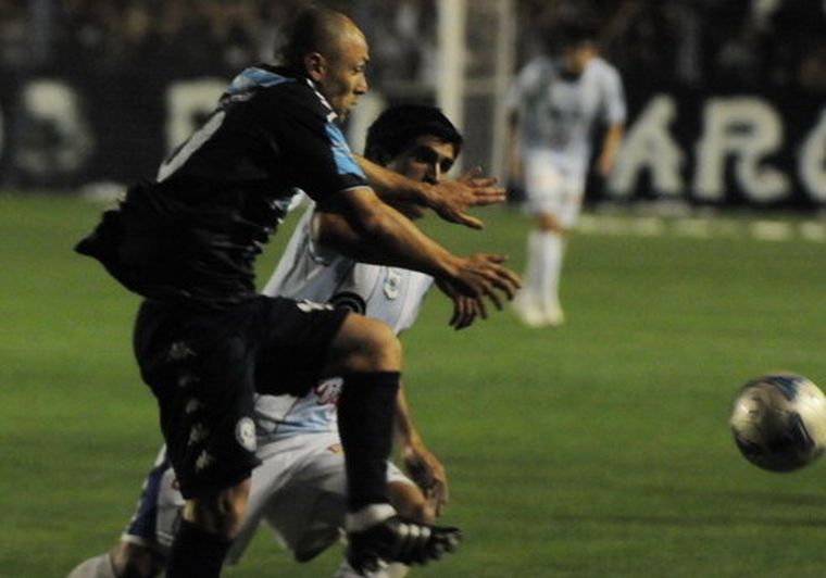 Gómez se lamentó por el planteo del rival.