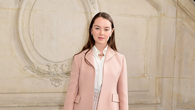 La princesa Alexandra es una de las royals más asociada al estilo y la elegancia. Foto: Cortesía de Dior