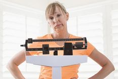 La tiranía de la báscula. Foto: Freepik