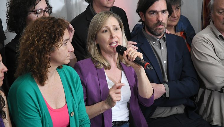 La dirigente de La Izquierda apuntó contra los candidatos que pasaron a la segunda vuelta Foto: Télam