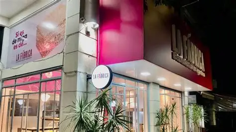 Esquinas con visibilidad y posibilidades de reconversión. Esquinas con visibilidad y posibilidades de reconversión.