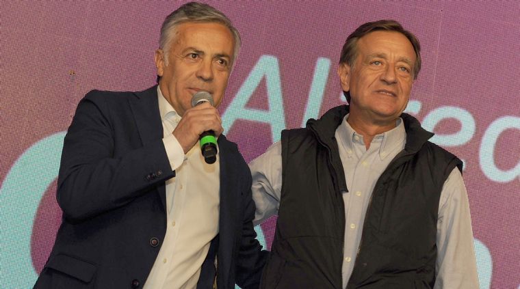 Alfredo Cornejo y Rodolfo Suarez. Foto: ALF PONCE MERCADO / MDZ