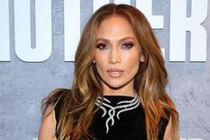 Jennifer Lopez estuvo presente en el arranque de la Semana de la Moda de Nueva York.