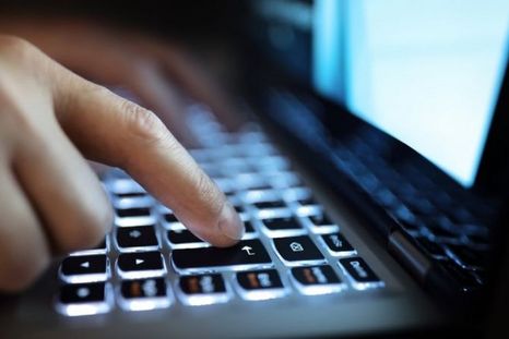 El encierro a causa de la pandemia puede haber provocado un aumento en el consumo de pornografía. Foto: THINKSTOCK