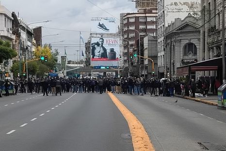 La medida es a modo de protesta por la cancelación del plan Volver al Trabajo. La medida es a modo de protesta por la cancelación del plan Volver al Trabajo.