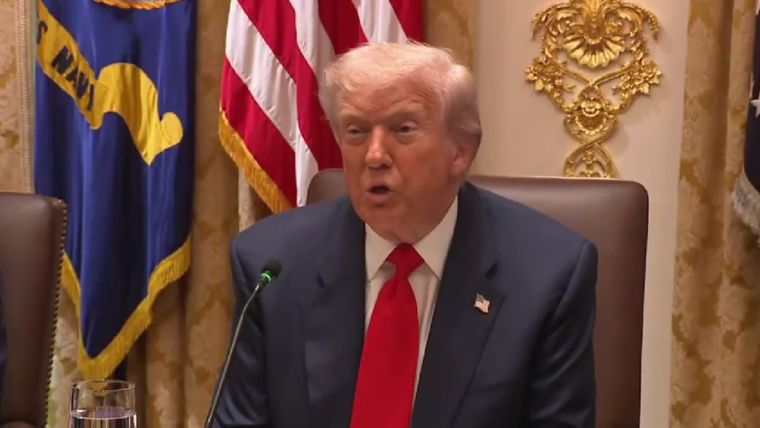 Donald Trump en la reunión con Javier Milei.