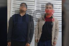 Los dos sospechosos detenidos tras la persecución en Las Heras. (Se pixelan los rostros porque pueden pasar a rueda de personas)