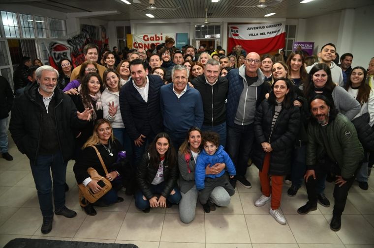 Cornejo, García Zalazar y Biffi acompañaron el lanzamiento de Costarelli en Godoy Cruz Foto: UCR