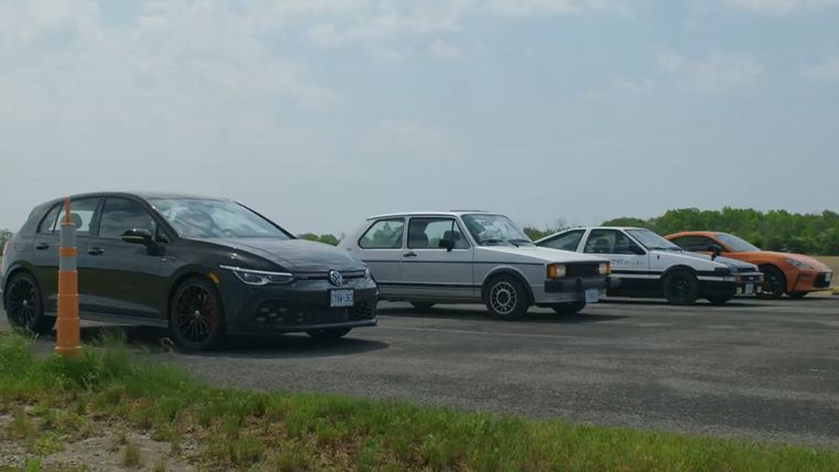 Toyota GR86 vs Volkswagen Golf GTI Foto: Throttle House