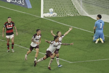Lanús se consagró campeón de la Recopa Sudamericana en el Maracaná. Lanús se consagró campeón de la Recopa Sudamericana en el Maracaná.