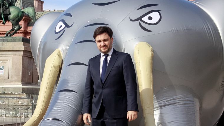 Ramiro Marra dio por terminada la entrevista sobre cambio climático y se fue Foto: NA