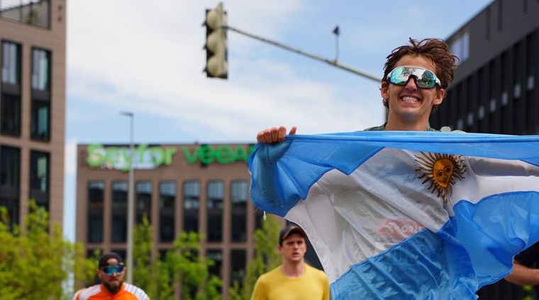Franco Macello en la Maratón Internancional de Praga. Franco Macello en la Maratón Internancional de Praga.