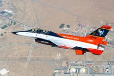 F-16 El avión modificado se denominó VISTA X-62 Foto: Lockheed Martin F-16 El avión modificado se denominó VISTA X-62 Foto: Lockheed Martin