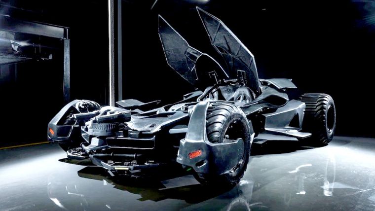 Batimóvil El auto de Batman es uno modelos más emblemáticos de la televisión y el cine.