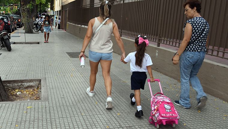 La educación abre puertas. Foto: ALF PONCE MERCADO / MDZ
