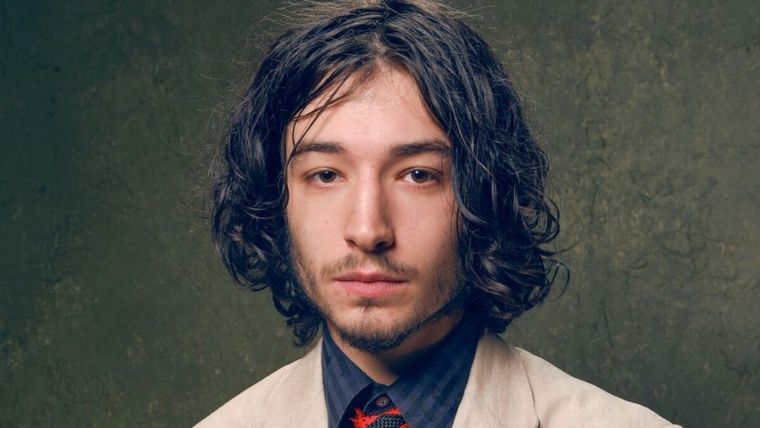 Foto: https://wipy.tv/ezra-miller-seria-despedido-de-la-saga-de-fantastic-beasts/