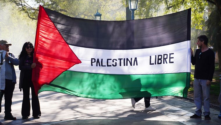 asamblea legislativa protesta plaza independencia palestina libre.jpg