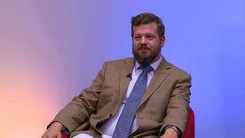 Johannes Kaiser lanzó oficialmente su candidatura presidencial en Chile y busca consolidar el espacio libertario en el país andino. Johannes Kaiser lanzó oficialmente su candidatura presidencial en Chile y busca consolidar el espacio libertario en el país andino.