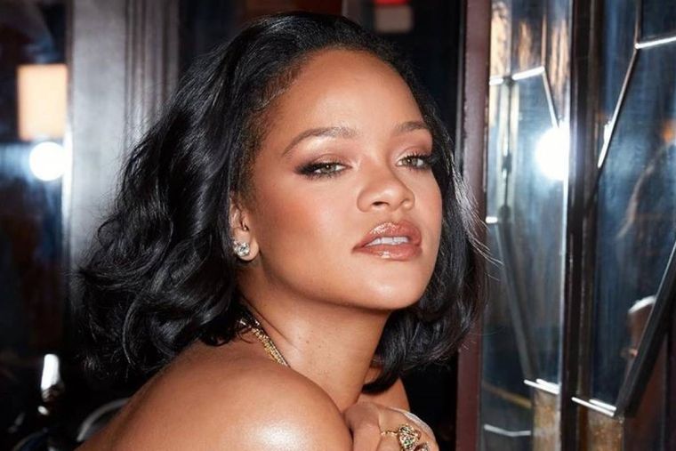 Desde la cama con medias de red y en lencería: la foto de Rihanna que impactó a todos Foto: Archivo
