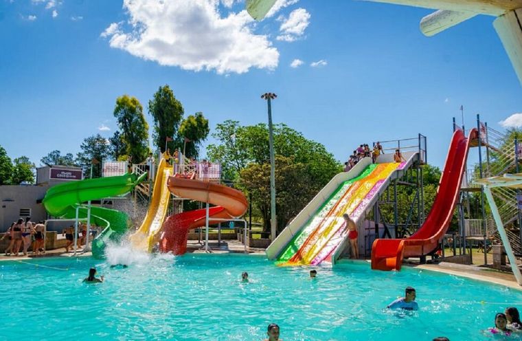 La secretaria de Gobierno de Malagueño, Mariana Heredia, relató los primeros minutos tras el accidente que se cobró la vida de una nena mendocina durante su viaje de egresados a Villa Carlos Paz. Foto: Facebook